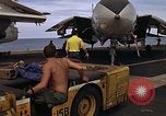 Standbild F-14A Pazifik, 1979, aus Sekunde 21 historischem Filmmaterial Videoclip 65675037815