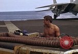 Standbild F-14A Pazifik, 1979, aus Sekunde 28 historischem Filmmaterial Videoclip 65675037815