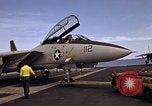 Standbild F-14A Pazifik, 1979, aus Sekunde 37 historischem Filmmaterial Videoclip 65675037815