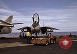 Standbild F-14A Pazifik, 1979, aus Sekunde 54 historischem Filmmaterial Videoclip 65675037815
