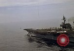 Immagine di Kitty Hawk Oceano Pacifico, 1979, secondo 10 filmato di repertorio 65675037817