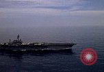 Immagine di Kitty Hawk Oceano Pacifico, 1979, secondo 33 filmato di repertorio 65675037817