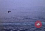 Immagine di Kitty Hawk Oceano Pacifico, 1979, secondo 52 filmato di repertorio 65675037817