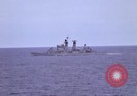 Standbild Kitty Hawk Pazifik, 1979, aus Sekunde 59 historischem Filmmaterial Videoclip 65675037818