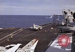 Standbild Kitty Hawk Pazifik, 1979, aus Sekunde 6 historischem Filmmaterial Videoclip 65675037819
