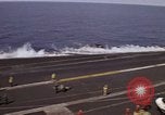 Standbild Kitty Hawk Pazifik, 1979, aus Sekunde 9 historischem Filmmaterial Videoclip 65675037819