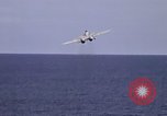 Standbild Kitty Hawk Pazifik, 1979, aus Sekunde 30 historischem Filmmaterial Videoclip 65675037819