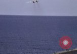 Standbild Kitty Hawk Pazifik, 1979, aus Sekunde 31 historischem Filmmaterial Videoclip 65675037819