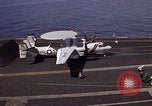 Standbild Kitty Hawk Pazifik, 1979, aus Sekunde 47 historischem Filmmaterial Videoclip 65675037819