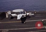 Standbild Kitty Hawk Pazifik, 1979, aus Sekunde 48 historischem Filmmaterial Videoclip 65675037819