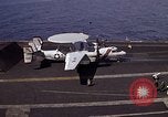 Standbild Kitty Hawk Pazifik, 1979, aus Sekunde 56 historischem Filmmaterial Videoclip 65675037819