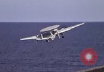 Standbild Kitty Hawk Pazifik, 1979, aus Sekunde 61 historischem Filmmaterial Videoclip 65675037819