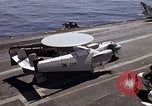 Standbild Kitty Hawk Pazifik, 1979, aus Sekunde 9 historischem Filmmaterial Videoclip 65675037820