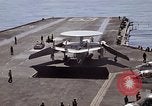 Standbild Kitty Hawk Pazifik, 1979, aus Sekunde 26 historischem Filmmaterial Videoclip 65675037820