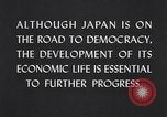 Standbild Japanische Bauer Japan, 1948, aus Sekunde 8 historischem Filmmaterial Videoclip 65675037840