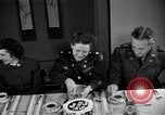 Immagine di Donna Esercito Tokyo Giappone, 1949, secondo 32 filmato di repertorio 65675037858