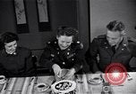 Immagine di Donna Esercito Tokyo Giappone, 1949, secondo 34 filmato di repertorio 65675037858