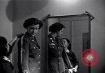 Immagine di Donna Esercito Tokyo Giappone, 1949, secondo 57 filmato di repertorio 65675037858
