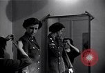 Immagine di Donna Esercito Tokyo Giappone, 1949, secondo 59 filmato di repertorio 65675037858