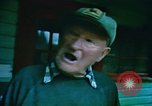 Immagine di Harry Truman a Mount Saint Helens Washington State United States USA, 1980, secondo 47 filmato di repertorio 65675037861