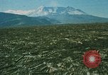 Standbild Mount Saint Helens Washington State United States USA, 1986, aus Sekunde 43 historischem Filmmaterial Videoclip 65675037864