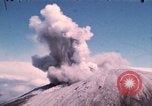 Standbild Mount Saint Helens Washington State United States USA, 1980, aus Sekunde 60 historischem Filmmaterial Videoclip 65675037873