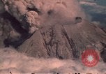 Standbild Mount Saint Helens Washington State United States USA, 1980, aus Sekunde 5 historischem Filmmaterial Videoclip 65675037876