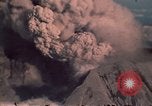 Standbild Mount Saint Helens Washington State United States USA, 1980, aus Sekunde 31 historischem Filmmaterial Videoclip 65675037876