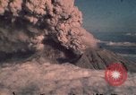 Standbild Mount Saint Helens Washington State United States USA, 1980, aus Sekunde 41 historischem Filmmaterial Videoclip 65675037876