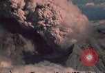 Standbild Mount Saint Helens Washington State United States USA, 1980, aus Sekunde 61 historischem Filmmaterial Videoclip 65675037876
