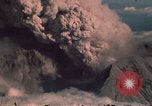 Standbild Mount Saint Helens Washington State United States USA, 1980, aus Sekunde 62 historischem Filmmaterial Videoclip 65675037876