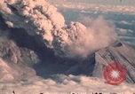 Standbild Mount Saint Helens Eruption Washington State United States USA, 1980, aus Sekunde 8 historischem Filmmaterial Videoclip 65675037877