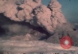 Standbild Mount Saint Helens Eruption Washington State United States USA, 1980, aus Sekunde 14 historischem Filmmaterial Videoclip 65675037877