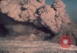 Standbild Mount Saint Helens Eruption Washington State United States USA, 1980, aus Sekunde 15 historischem Filmmaterial Videoclip 65675037877