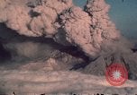 Standbild Mount Saint Helens Eruption Washington State United States USA, 1980, aus Sekunde 18 historischem Filmmaterial Videoclip 65675037877