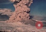 Standbild Mount Saint Helens Eruption Washington State United States USA, 1980, aus Sekunde 40 historischem Filmmaterial Videoclip 65675037877