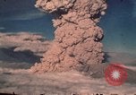 Standbild Mount Saint Helens Eruption Washington State United States USA, 1980, aus Sekunde 54 historischem Filmmaterial Videoclip 65675037877