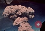 Standbild Mount Saint Helens Eruption Washington State United States USA, 1980, aus Sekunde 57 historischem Filmmaterial Videoclip 65675037877