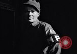 Standbild italienische Kriegsgefangene Neapel Italien, 1945, aus Sekunde 39 historischem Filmmaterial Videoclip 65675037881