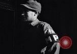 Standbild italienische Kriegsgefangene Neapel Italien, 1945, aus Sekunde 41 historischem Filmmaterial Videoclip 65675037881