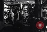 Standbild italienische Kriegsgefangene Neapel Italien, 1945, aus Sekunde 4 historischem Filmmaterial Videoclip 65675037882
