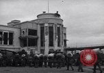 Standbild italienische Kriegsgefangene Neapel Italien, 1945, aus Sekunde 57 historischem Filmmaterial Videoclip 65675037883
