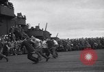 Standbild italienische Kriegsgefangene Neapel Italien, 1945, aus Sekunde 17 historischem Filmmaterial Videoclip 65675037884