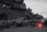 Standbild italienische Kriegsgefangene Neapel Italien, 1945, aus Sekunde 18 historischem Filmmaterial Videoclip 65675037884