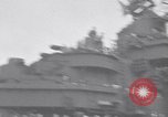 Standbild italienische Kriegsgefangene Neapel Italien, 1945, aus Sekunde 22 historischem Filmmaterial Videoclip 65675037884