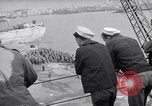 Standbild italienische Kriegsgefangene Neapel Italien, 1945, aus Sekunde 55 historischem Filmmaterial Videoclip 65675037885
