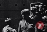 Image des prisonniers italiens Bombay Inde, 1941, de la seconde 8 séquences d'archives historiques vidéo 65675037912