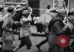 Image des prisonniers italiens Bombay Inde, 1941, de la seconde 34 séquences d'archives historiques vidéo 65675037912