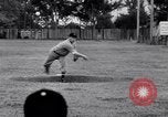 Standbild Cleveland Indians baseball team in Spring Training Fort Myers Florida USA, 1941, aus Sekunde 33 historischem Filmmaterial Videoclip 65675037922