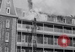Image les pompiers Montréal Québec Canada, 1941, de la seconde 14 séquences d'archives historiques vidéo 65675037923